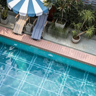 Pool ventilation